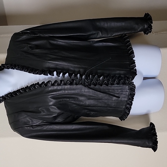 ST. JOHN COLLECTION BY MARIE GRAY Leather Jacket with Satin Ruffled Edges Sz 14 - Picture 2 of 16